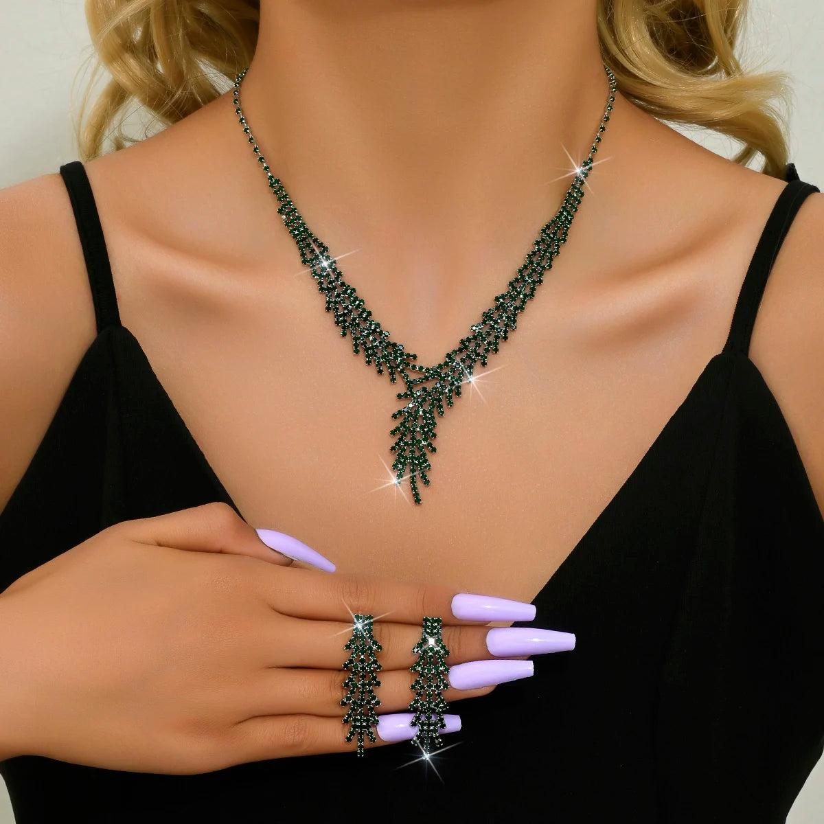 3 Pieces of WOMEN'S Trendy Claw Chain Series Leaf Earrings Necklace Jewelry Set